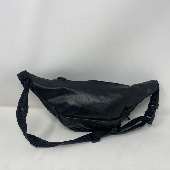 Vintage Flight Pax Black Faux Leather Fanny Pack / Waist Pack Unisex 80's 90's - Picture 7 of 8